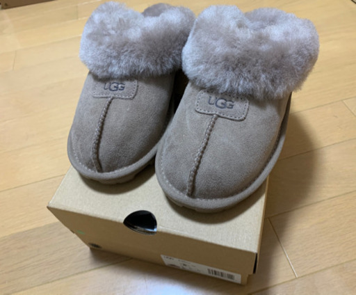 【新品未使用】　UGG  アグ　ファーサンダル Coquette レディース