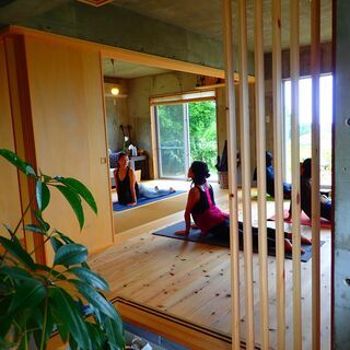 さわやかな風が集まる宿🌸muchos.vientosで大人の癒しヨガ🎵毎月第一土曜日開催の画像