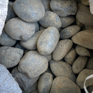 那智石 黒石 玉石 天然石 砂利の画像