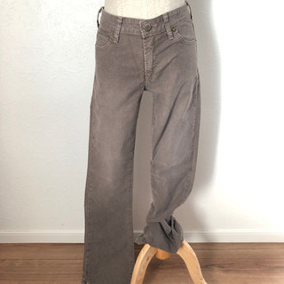 EDWIN something Venus jeans 試着のみで美品