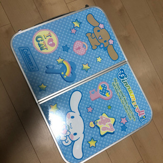 廃盤品 コールマン×シナモロール 二つ折りテーブルの画像