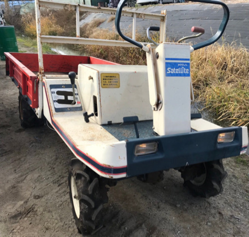 運搬車　クボタ　キャニコム ELS681   四駆　ガソリン　積載600kgまで