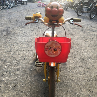幼児車　12インチ　アンパンマン　2,200円（税込）の画像