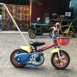 幼児車　12インチ　ミッキー　2,200円（税込）