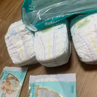 パンパース　おむつ66枚＋おまけの画像