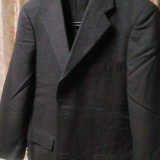 ３つ揃えスーツ