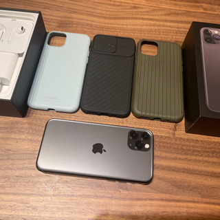 iPhone 11 Pro 256GB SIMフリー　スペースグ...