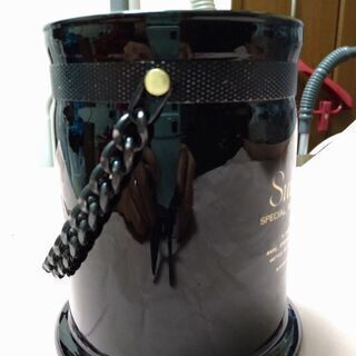 🎍サントリーアイスペール（アイスボックス）陶器製の方✨の画像