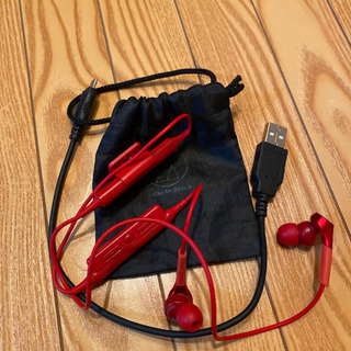 Bluetoothワイヤレスイヤホン＊格安＊美品＊audio-technicaの画像