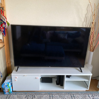 液晶割れ LGテレビ 65インチ ⚠️液晶割れ【65インチLG】 まだ見れます‼️