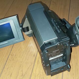 HITACHI 液晶Hi8ビデオカメラ VM-H845Lの画像