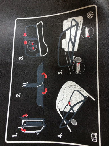 ニュービートル ガブリオレ　ウインドディフレクター