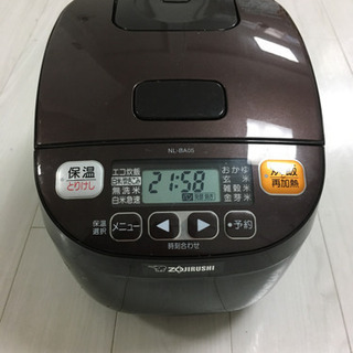 象印　炊飯器　3合炊き　2016年製