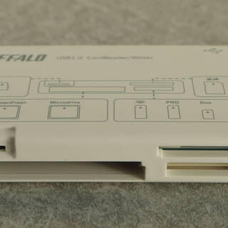  iBUFFALO カードリーダー/ライター43+7 メディア対応の画像