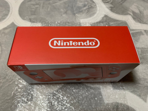 Nintendo Switch Lite コーラル