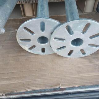 太陽光発電 ソーラーパネル　スクリュー杭 1.6mの画像