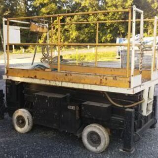 自走式中古6m高所作業車