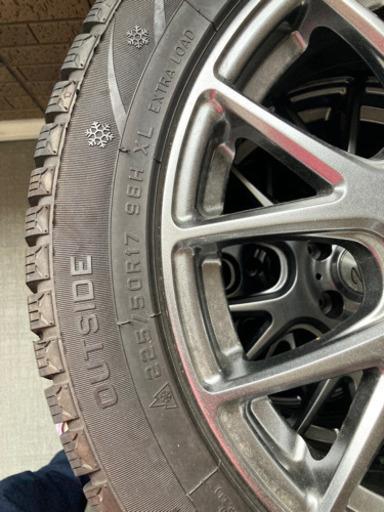 225/50R17 スタッドレス