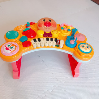 アンパンマン　楽器のおもちゃ