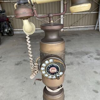 レトロな電話　￥20000の画像