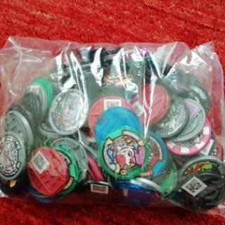 妖怪ウォッチとメダルの画像