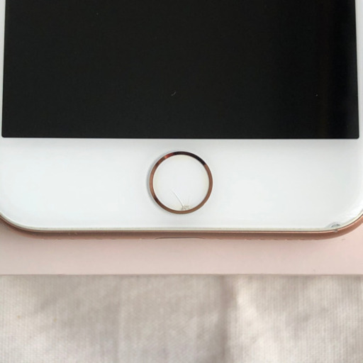 【取引中】iPhone 8 Gold 64 GB SIMフリー