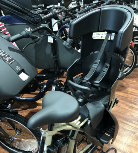 新品！後 チャイルドシート リヤ OGK グランディア