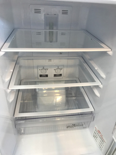 三菱　2019 年　146L 冷蔵庫　