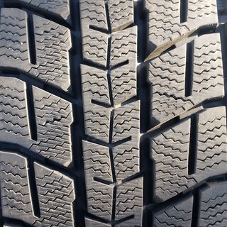 215/65R16 98Q ダンロップ SUV用 スタッドレスタイヤ WINTERMAXX SJ8 2015年製 4本 9分山の画像