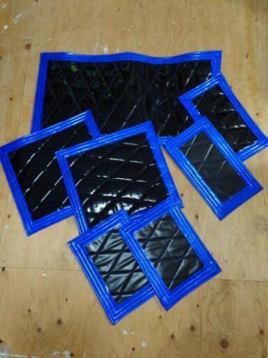 2㌧ トラック 泥除け