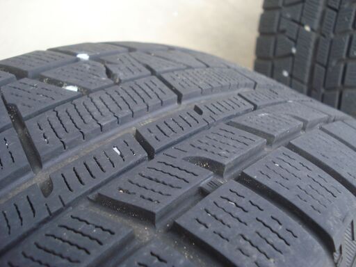 ヨコハマ215/60Ｒ16　スタッドレス　中古アルミ4本セット
