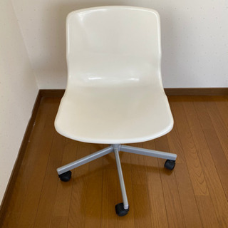 デスクチェア