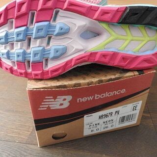 値下げ【希少・タグ付き未使用】ニューバランス　MR967PN　PINKNEON　26.0cmの画像