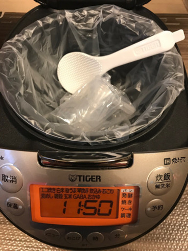 【新品未使用品】タイガー IH炊飯器 5.5合 JKT-J101TP タイガー土鍋 コーティング IH 炊飯器 tacook