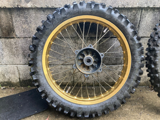 KLX250 ホイール　前21インチ　後18インチ