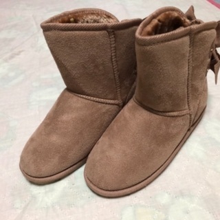 ムートンブーツ