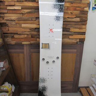 【値下げしました】【ジモティ見たで５％OFF】スノーボード【0008】