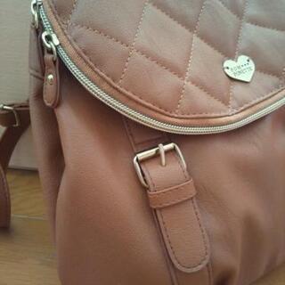 ポンポネット リュック バッグの画像