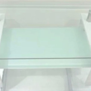 【お譲り先決定しました】ガラステーブル