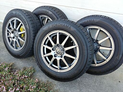 【成約済】スタッドレスタイヤ 205 65R 15 +45