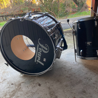 pearlのバスドラです　フロアタムは売れましたの画像