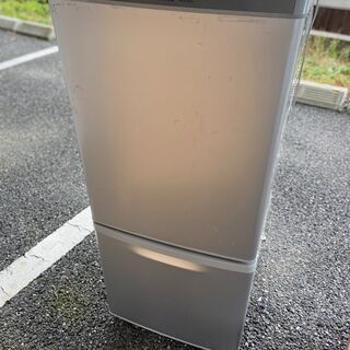 Panasonic ノンフロン冷蔵冷凍庫 NR-B148W
