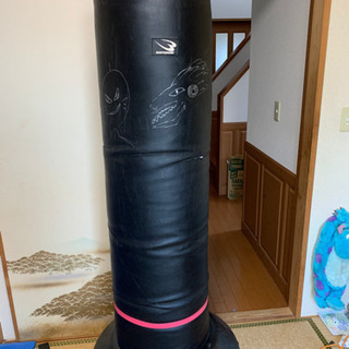 スタンド式サンドバッグ
