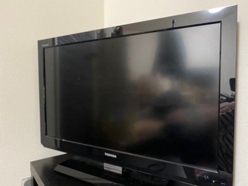 TOSHIBA 液晶テレビ32インチ
