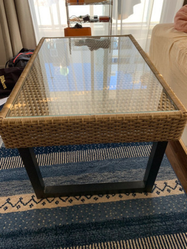 【値下げしました】【IKEA】ガラステーブル