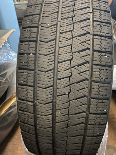 215/55R17ブリジストンVRX2早い者勝ち〜商談中〜