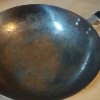 蓋付きフライパンの画像