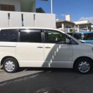 トヨタ　ノア　x  車検たっぷり！　令和4年10月まで！！の画像