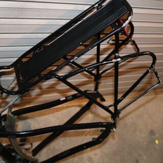 年末なので値下げ　フレームのみ　有名なキャノンデールの画像