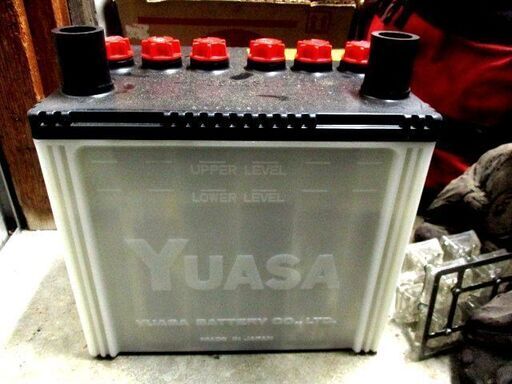 値下げ！！ユアサ バッテリー 55D23L 正規品 元箱付き 新品未使用品